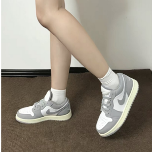 Giày Nike Air Jordan 1 Low (GS) 'Vintage Grey' 553560-053 - Ảnh 6