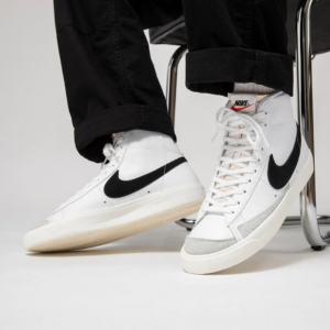 Giày Nike Blazer Mid '77 Vintage 'White Black' BQ6806-100 - Ảnh 2
