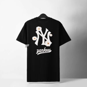 NEW ERA NYYK FLOWERS T-SHIRT - BLACK