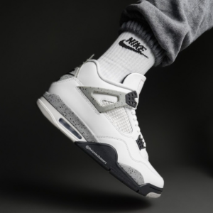 Giày Nike Air Jordan 4 Retro 'White Cement' FV5029-100 - Ảnh 3