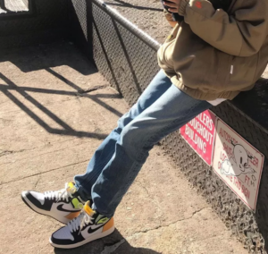Giày Nike Air Jordan 1 Retro High OG GS 'Volt Gold' 575441-118 - Ảnh 8