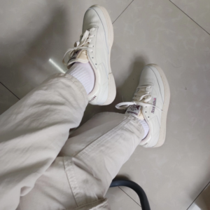 Giày Reebok Club C 85 Vintage 'Chalk Alabaster' GX3681 - Ảnh 5