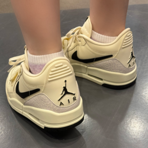 Giày Nike Air Jordan Legacy 312 Low 'Coconut Black' HV1807-101 - Ảnh 2