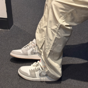 Giày Nike Air Jordan 1 Low 'Red College Grey' 553558-169 - Ảnh 4